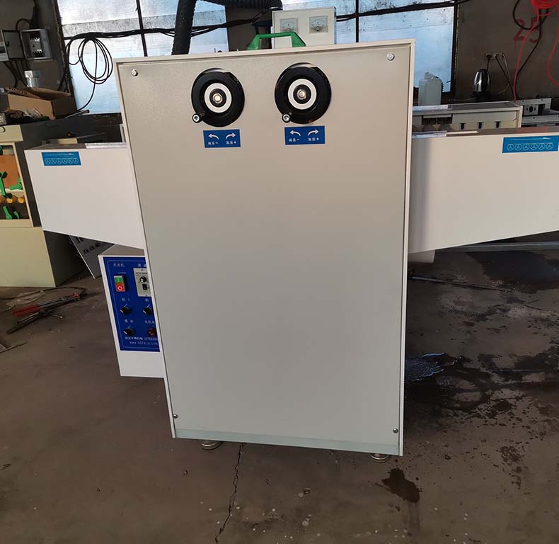 線(xiàn)路板蝕刻機(jī)